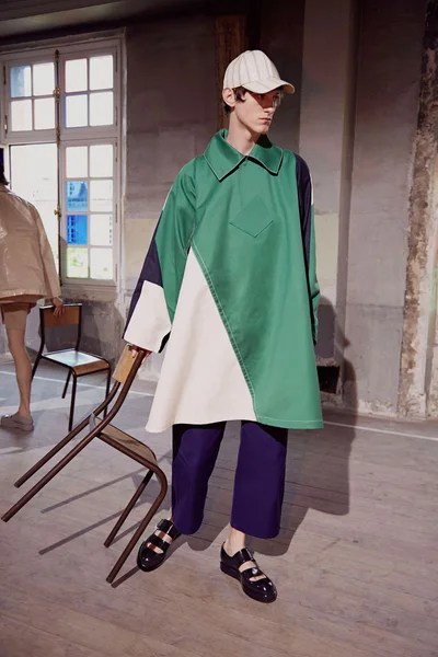 Look 20